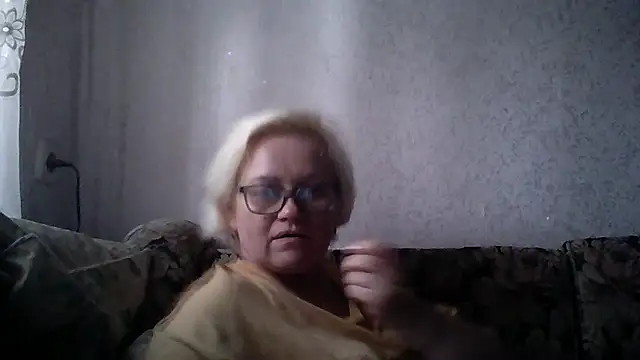 Živá chatovací místnost Mayya4321
