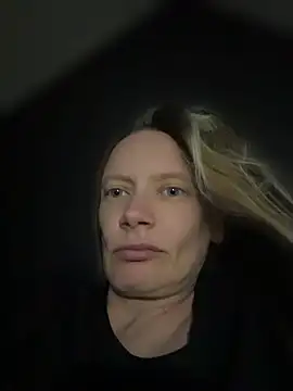 Živá chatovací místnost Cindy0907
