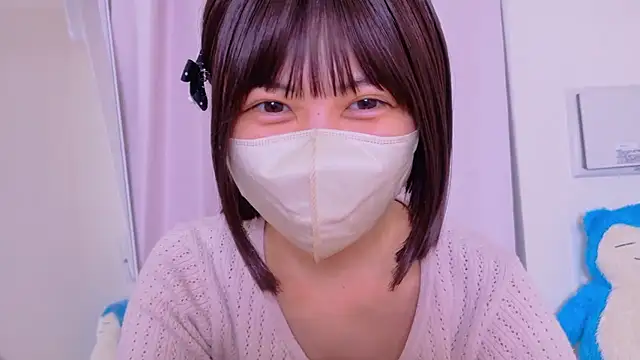 Chat soba uživo modela Konocha_oo