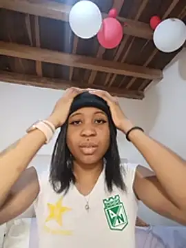 Zaira_Rose_'s Live Chat Room