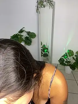 meli_ortiz_ Live chatroom