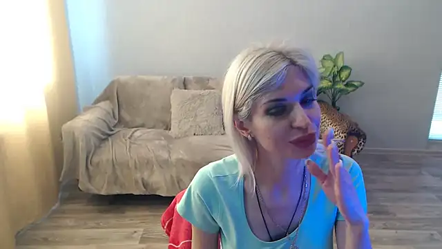 SexyBeatriice's Live Chat Room