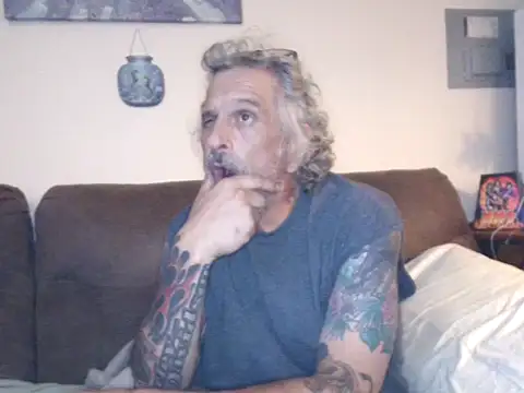 Phòng Chat Trực Tiếp Harley1414Vicky