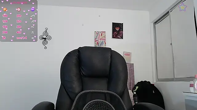 ellajonz's Live Chat Room
