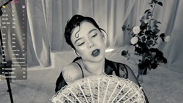 غرفة دردشة Hotary_Yuko المباشرة