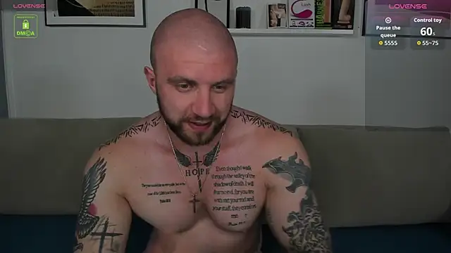הופעת סקס קאם בשידור חי של Gerard_Finbar