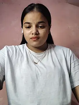 Queen_111 Live Chatrum