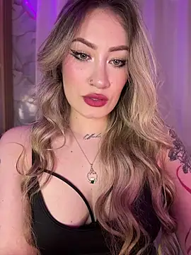 Lally_Valencia__ 실시간 채팅방