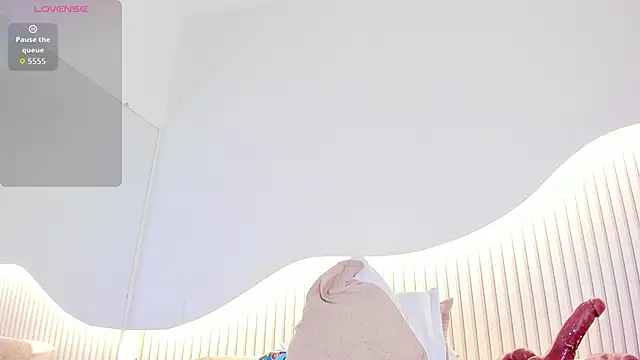 Lia_Guzman Adlı Modelin Canlı Sohbet Odası
