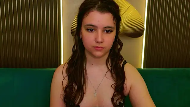 Živá chatovací místnost Pauline_Heaven