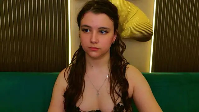 Pauline_Heaven Live chatroom