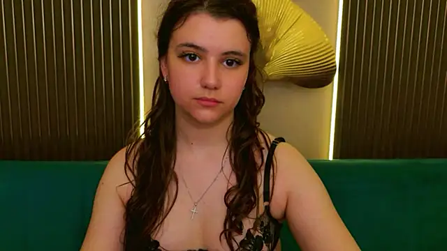 Chatroom en direct de Pauline_Heaven