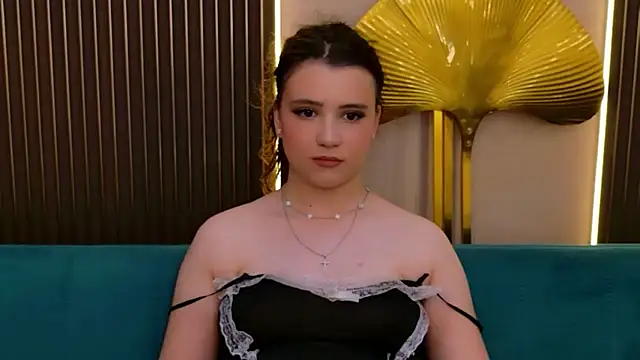 Živá chatovací místnost Pauline_Heaven