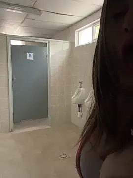 Živá chatovací místnost laarti