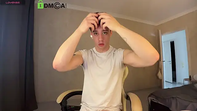 VincentSmith02 Show Live Cam Tình Dục