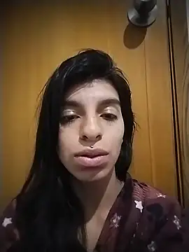 Sala de chat en directo de Ariell_Kieran