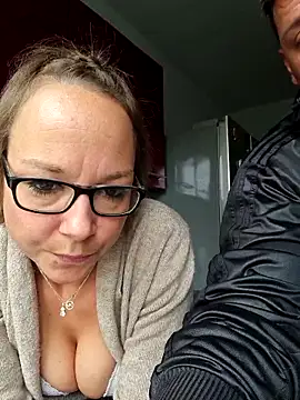 Fuxy-love69 Live chatroom