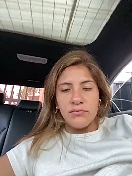 Andrea_19blonde – Kamerová šou