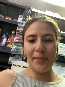 Andrea_19blonde: δωμάτιο απευθείας συνομιλίας