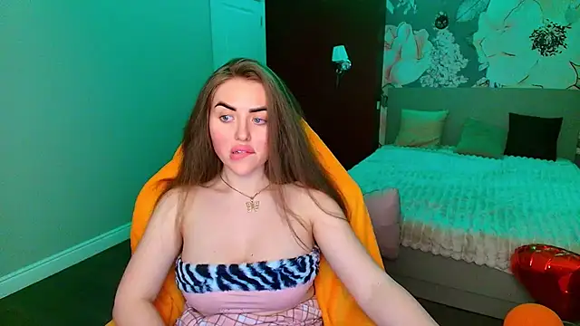 MissisCaty Live chatroom