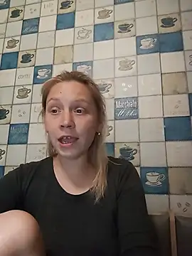Anna_wey Adlı Modelin Canlı Sohbet Odası