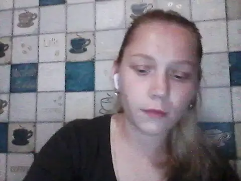 Anna_wey – Naživo chatovacia miestnosť