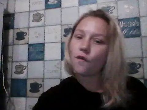 Anna_wey Adlı Modelin Canlı Sohbet Odası