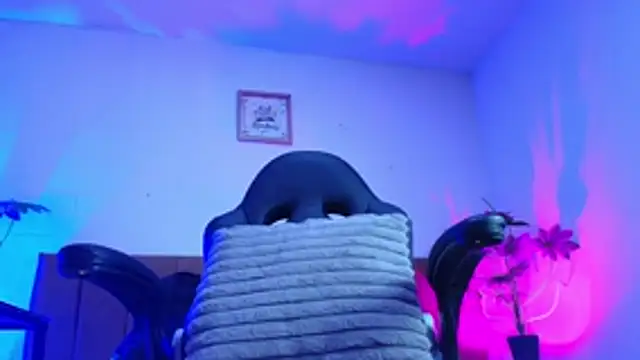Nikkenyx чат на живо