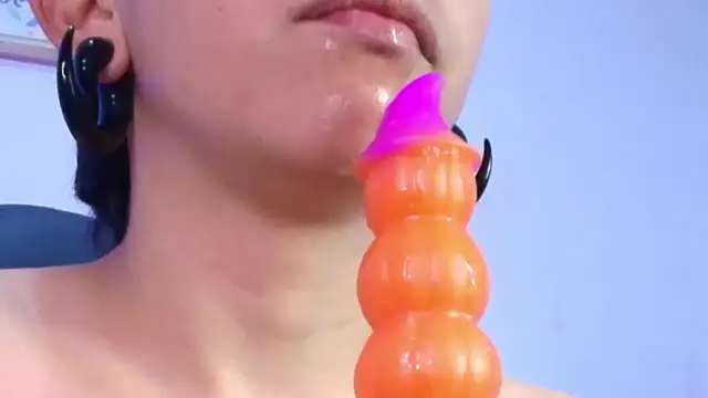 Nikkenyx Live Chatraum