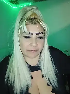 BonniAdams чат на живо