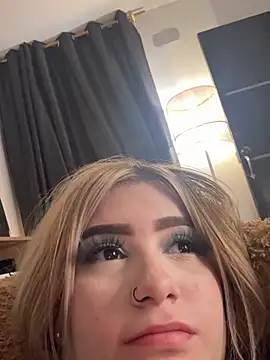 akirahattori Live Chatraum