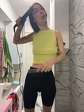 Živá chatovací místnost Celine_Roxelle