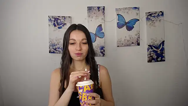 عرض كام Eva_Eldis الجنسي المباشر