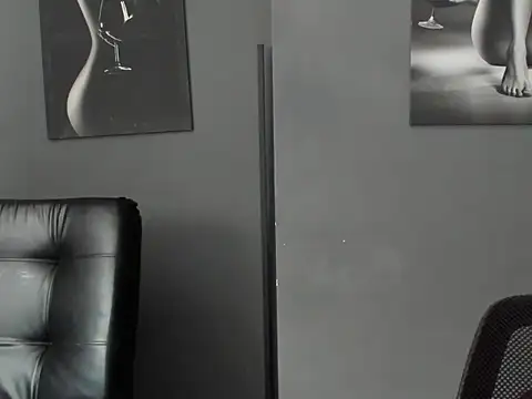karlyjons12 Cameră chat live