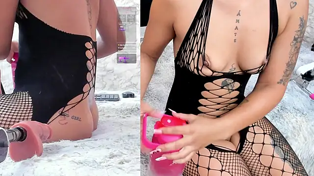 IVISBOUNCYASS Adlı Modelin Canlı Sohbet Odası