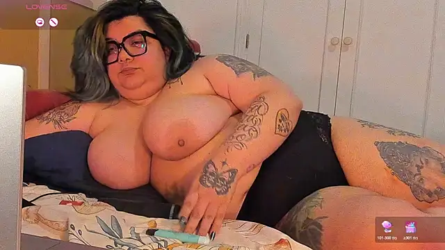 Banana_squirt Adlı Modelin Canlı Sohbet Odası