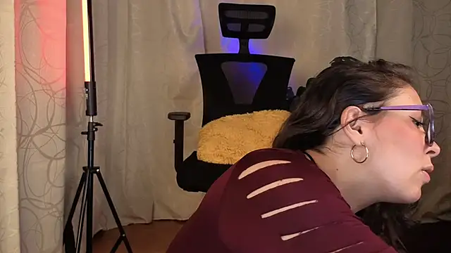 Chat soba uživo modela sophia_dumont