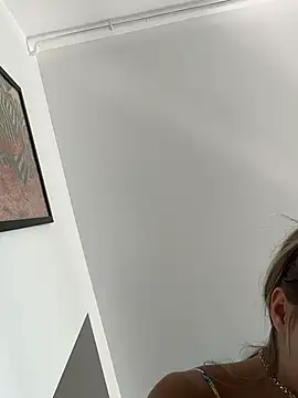 Chat soba uživo modela BonyBon29