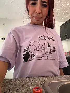Mirandaa_Rogers' Live Chat Room