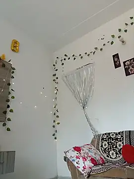 Sala de chat en directo de Barbie_x_shenaaj
