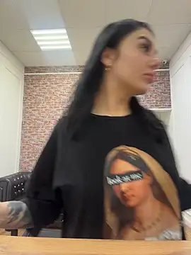 MaeveMoon чат на живо