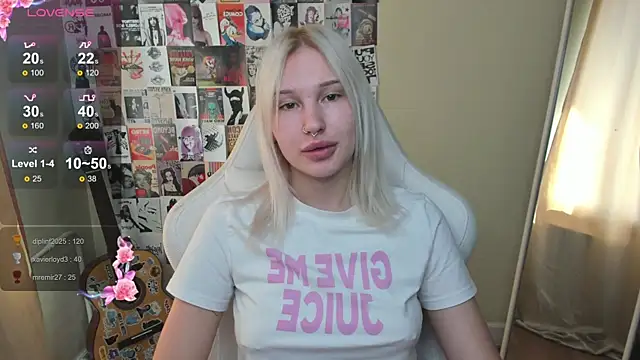 EvelinaLuu Live chatroom