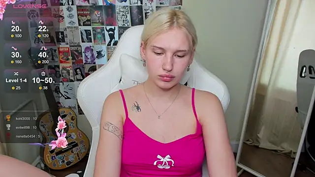 EvelinaLuu Live Chatraum