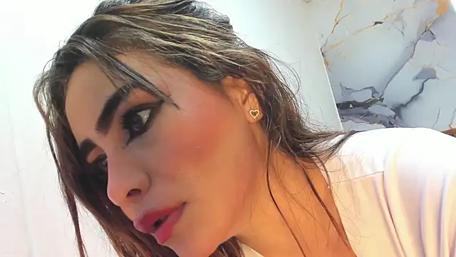 Sala de chat en directo de Holly_22