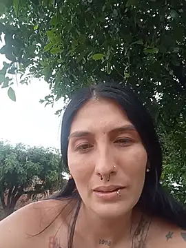single_mother_indecent Live Chatraum