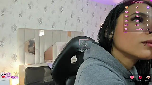 Gaby_tay1 Adlı Modelin Canlı Sohbet Odası