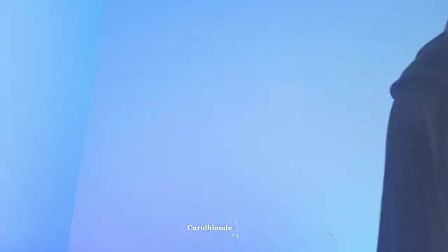 Carolblonde чат на живо