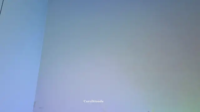 Chat soba uživo modela Carolblonde