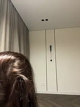 Chat soba uživo modela _Molly-Mae_