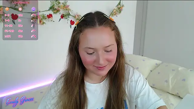 Živá chatovací místnost EmilyxxGraces